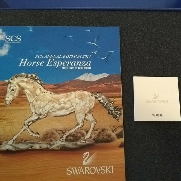 Swarovski Crystal 2014 SCS Esperanza horse Annual Edition - Picture 6 of 7